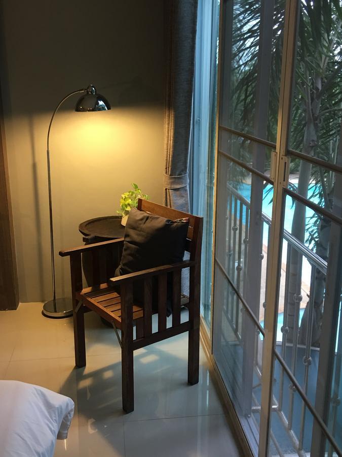 The O2 Aparthotel Udon Thani Exterior photo