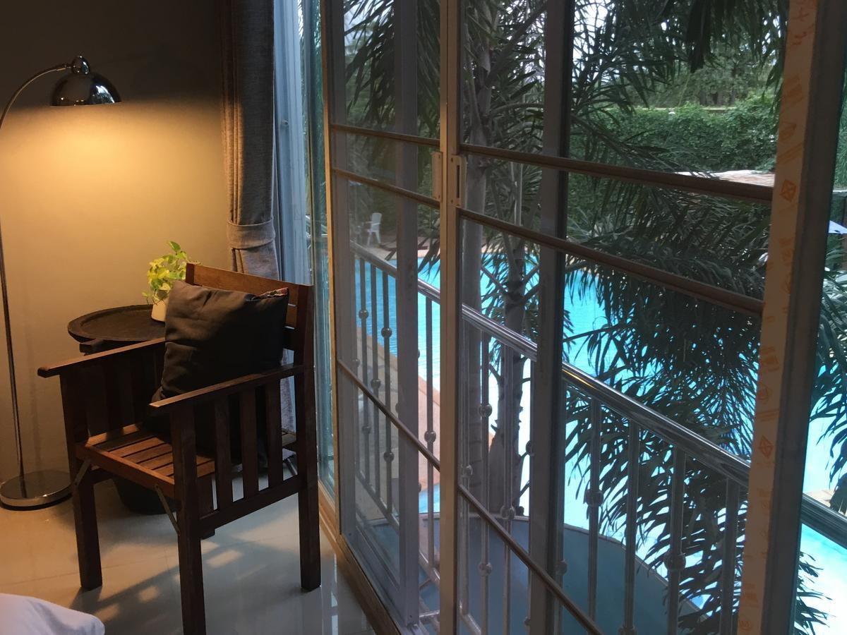 The O2 Aparthotel Udon Thani Exterior photo