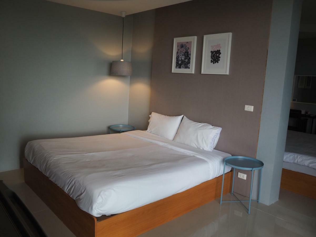 The O2 Aparthotel Udon Thani Exterior photo