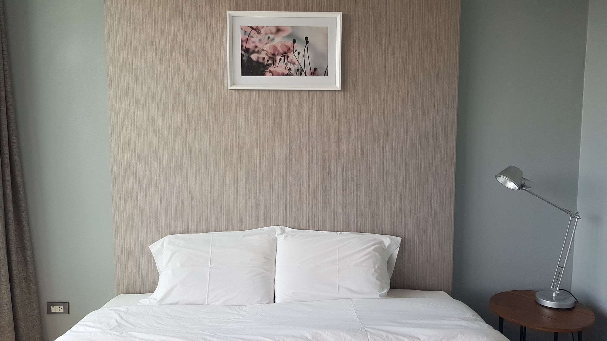 The O2 Aparthotel Udon Thani Exterior photo